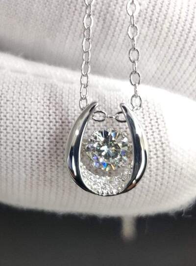 1 Carat Custom Fashion Round Exquisite Shape Diamond Moissanite Necklace 925 Sterling Silver Jewelry Women Necklace - Moissanite Jewelry Deals