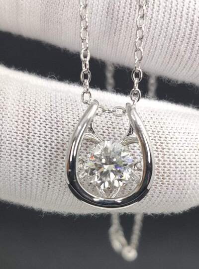 1 Carat Fashion Round Exquisite Shape Diamond Moissanite Necklace 925 Sterling Silver Jewelry Women  Jewelry Pendant Moissanite Diamond Necklace - Moissanite Jewelry Deals