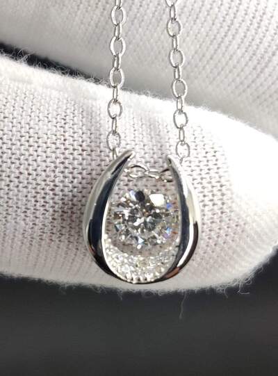 1 Carat Custom Fashion Round Exquisite Shape Diamond Moissanite Necklace 925 Sterling Silver Jewelry Women Necklace - Moissanite Jewelry Deals