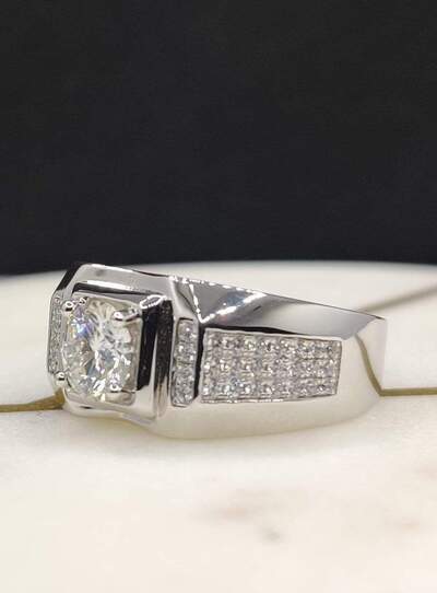 Moissanite Jewelry Wholesale Low Sale Price Full Diamond 925 Silver 1 Carat Moissanite Men rings - Moissanite Jewelry Deals